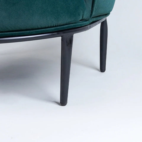 Low-floor Premium Emerald Green Velvet Lounge Chair